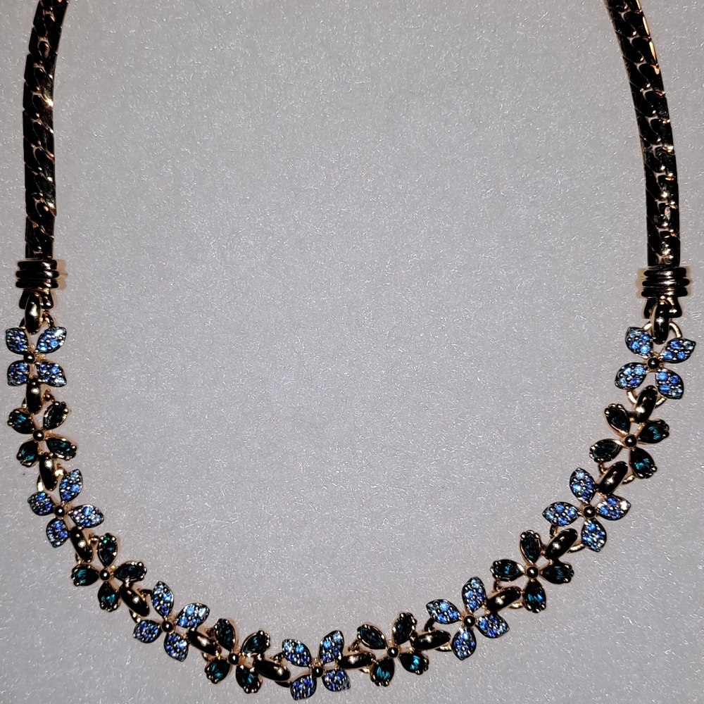 Vintage Swarovski Crystal Flower Necklace